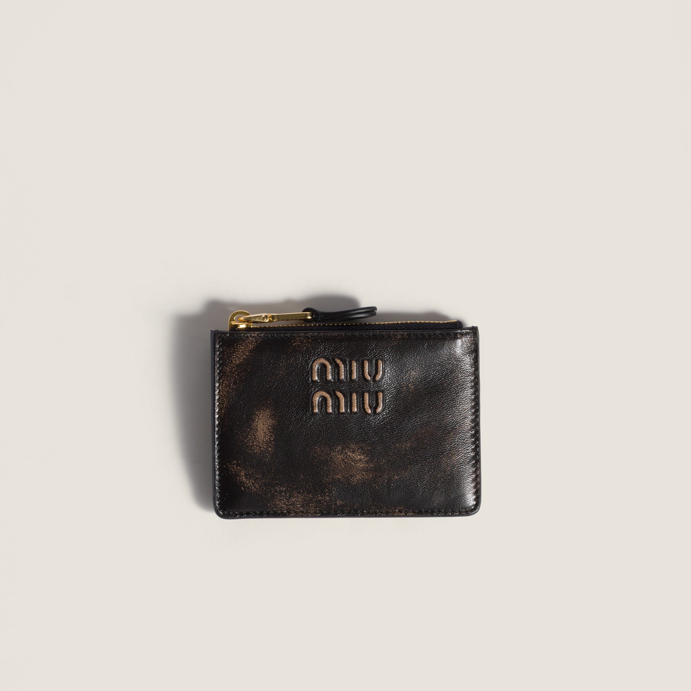 Кардхолдер из наппы MIU MIU, коричневый
Кардхолдер из наппы MIU MIU, коричневый
