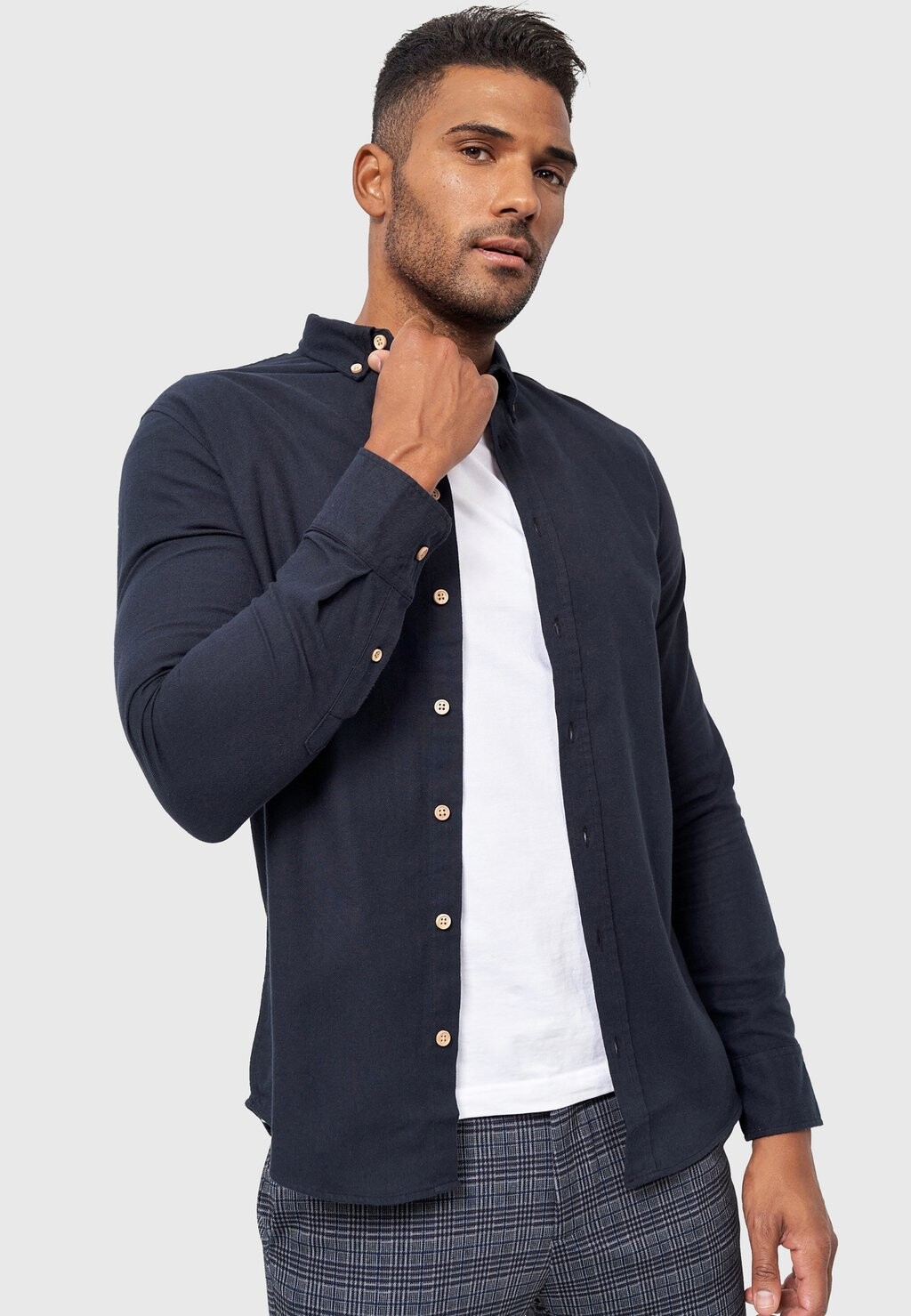 Рубашка LANGARM RIVERSIDE INDICODE JEANS, цвет black
Рубашка LANGARM RIVERSIDE INDICODE JEANS, цвет black