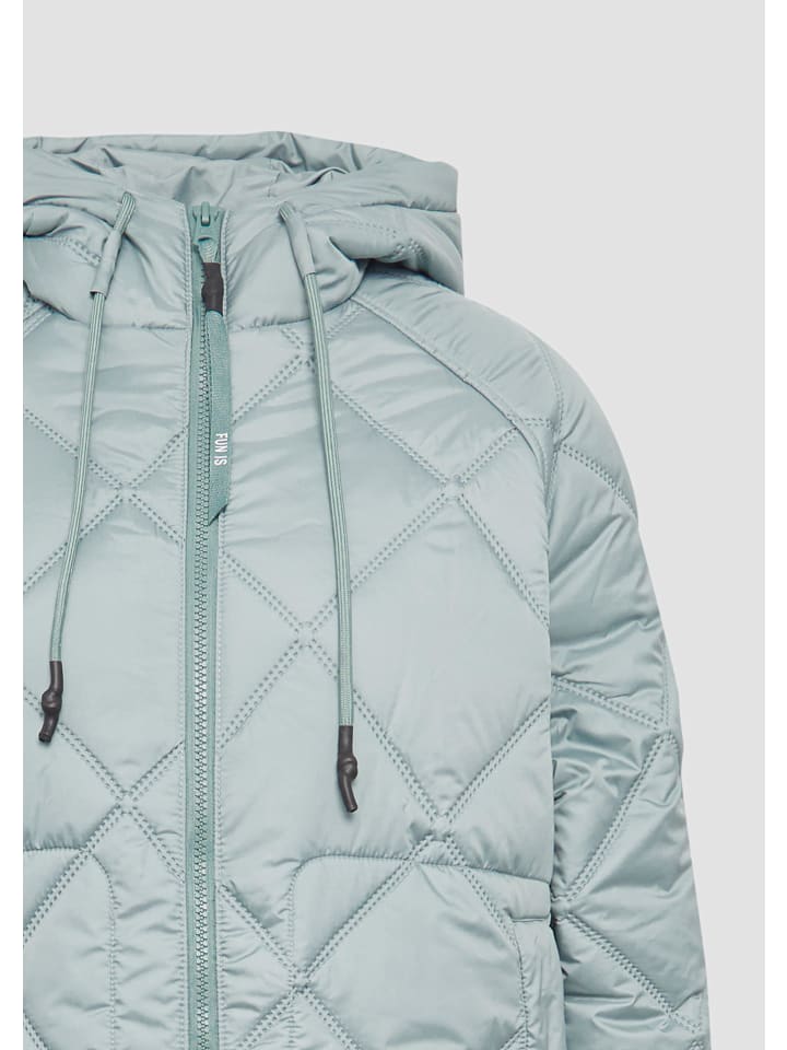 Пуховик QS, цвет petrol
Пуховик QS, цвет petrol