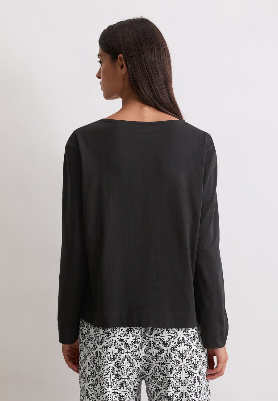 Пижамный топ Marc O'Polo Pyjama top, Black
Пижамный топ Marc O'Polo Pyjama top, Black