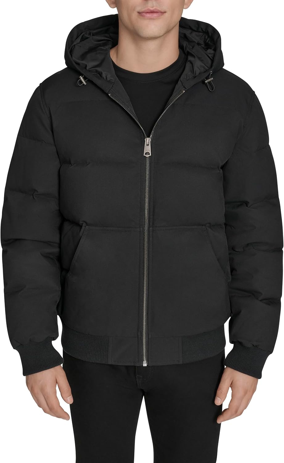 Мужская стеганая куртка-бомбер Levi's с капюшоном, Black
Мужская стеганая куртка-бомбер Levi's с капюшоном, Black