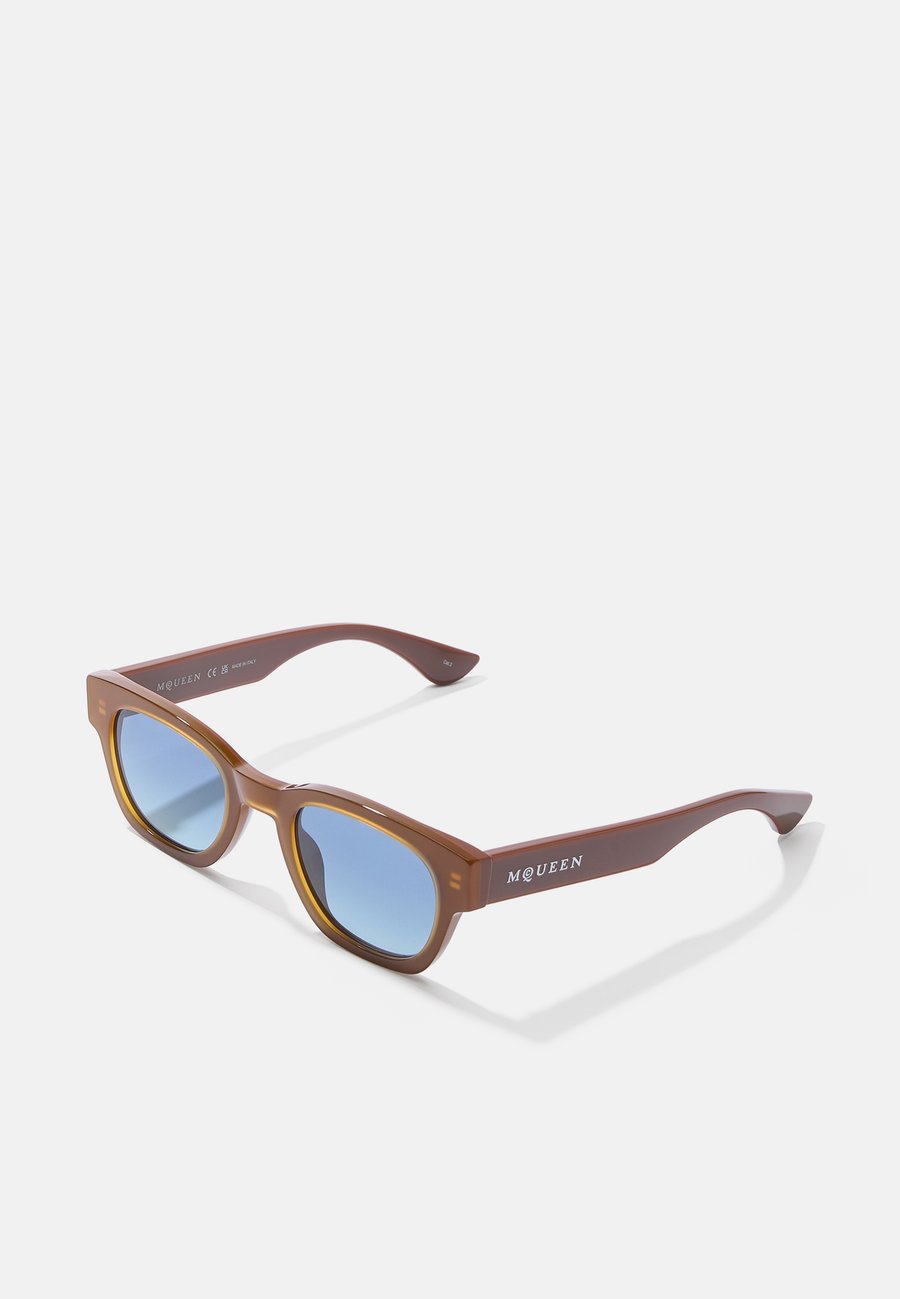 Солнцезащитные очки Alexander McQueen UNISEX, Brown/Blue/Brown
Солнцезащитные очки Alexander McQueen UNISEX, Brown/Blue/Brown
