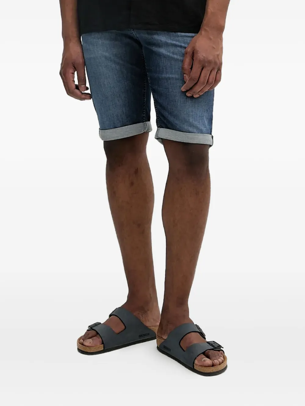 Джинсовые шорты с подвернутыми манжетами KARL LAGERFELD, синий
Джинсовые шорты с подвернутыми манжетами KARL LAGERFELD, синий