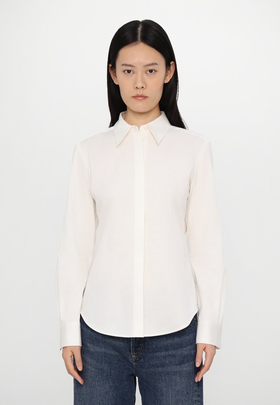 Блуза Tiger of Sweden LAINO, Soft White/Off-White
Блуза Tiger of Sweden LAINO, Soft White/Off-White