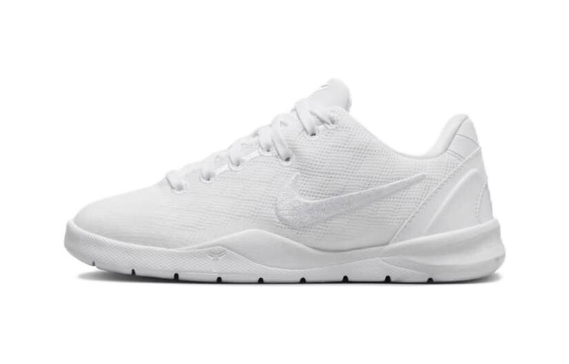 Детские баскетбольные кроссовки Nike Kobe 8 BP
Детские баскетбольные кроссовки Nike Kobe 8 BP