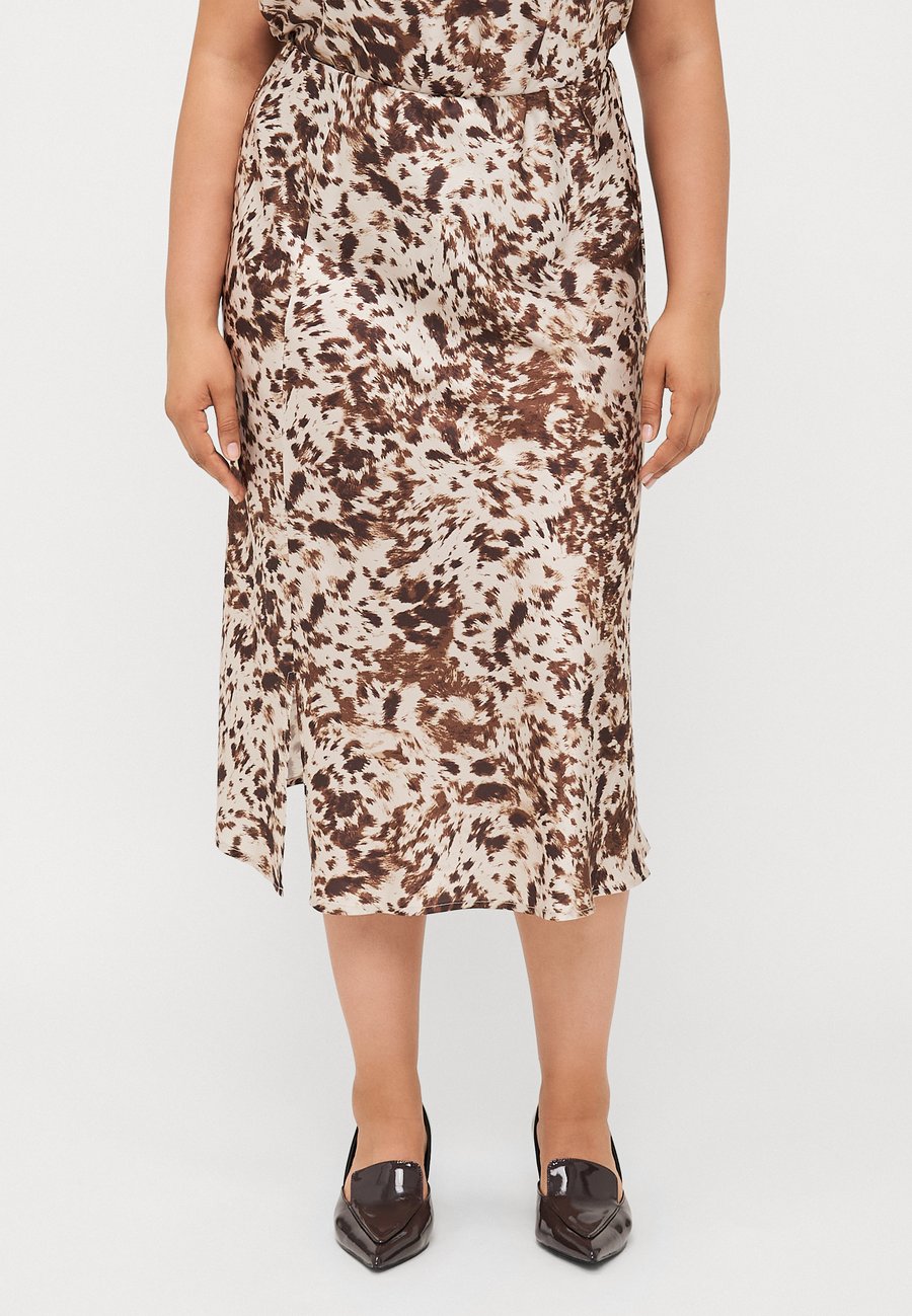 Юбка ONLY Carmakoma CARDOMINA CALF SKIRT, Moonbeam /Off-White
Юбка ONLY Carmakoma CARDOMINA CALF SKIRT, Moonbeam /Off-White