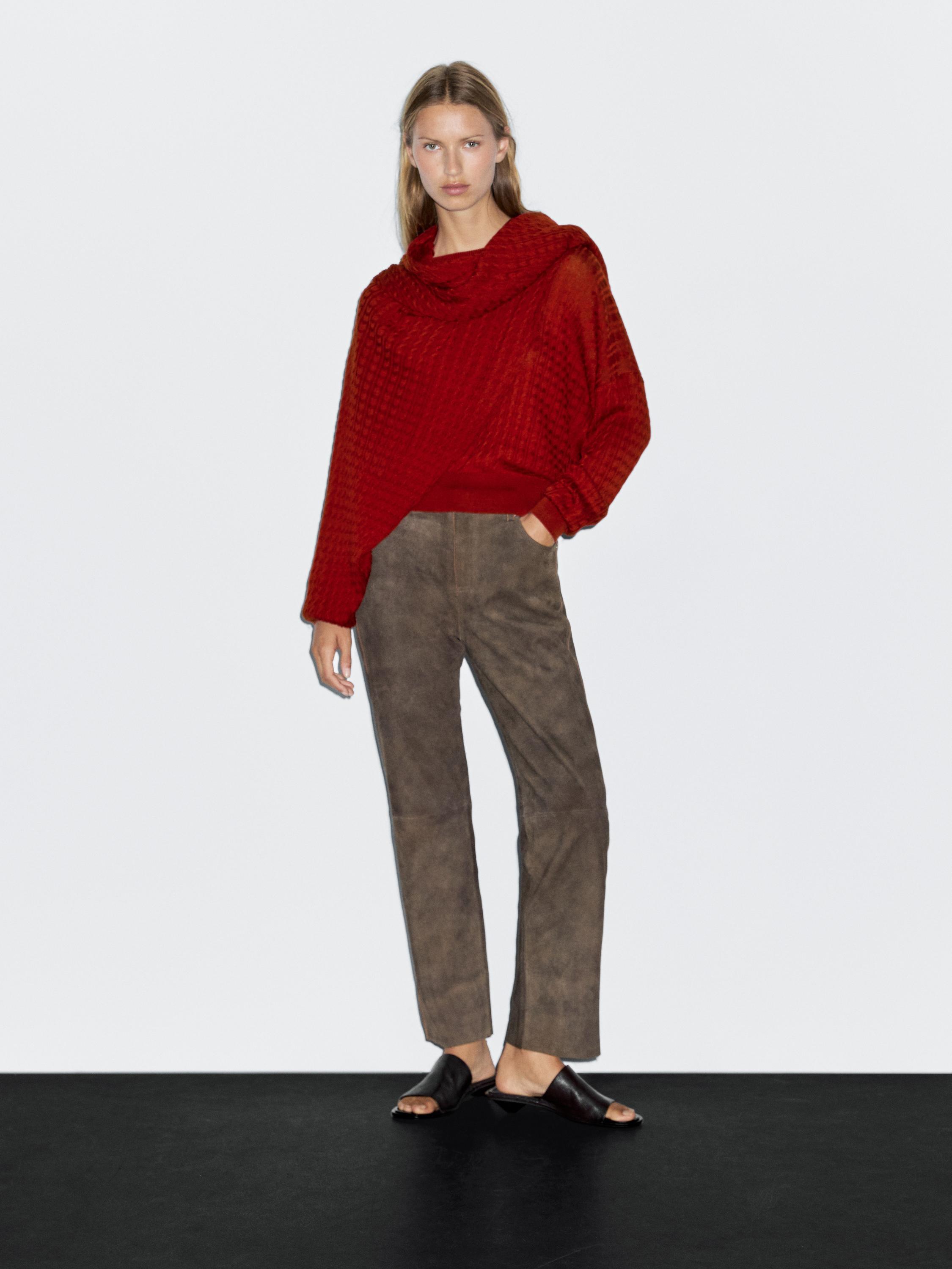 Свитер косой вязки с шарфом Massimo Dutti, красный
Свитер косой вязки с шарфом Massimo Dutti, красный