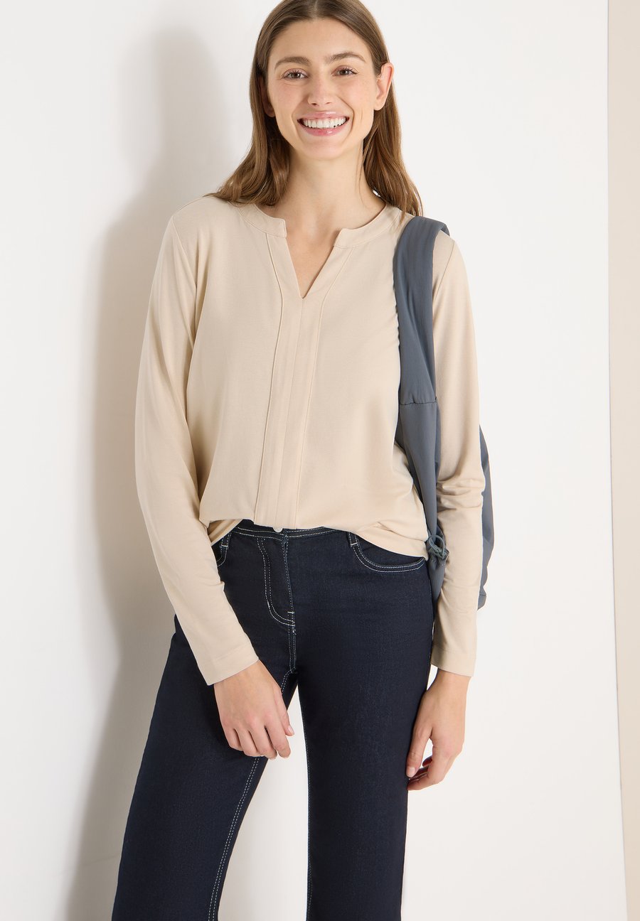 Топ Cecil SHIRT IM TUNIKA-LOOK, Beige
Топ Cecil SHIRT IM TUNIKA-LOOK, Beige