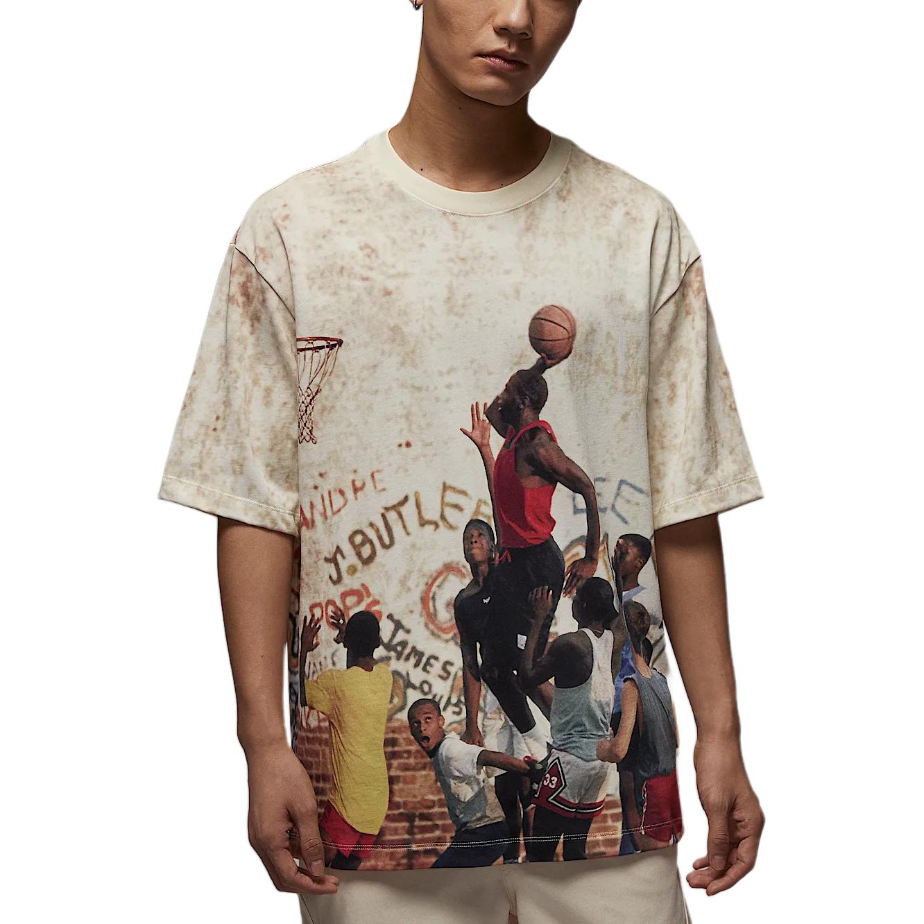 85 Графическая футболка Asia Sizing Jordan, белый/светло-коричневый/красный
85 Графическая футболка Asia Sizing Jordan, белый/светло-коричневый/красный