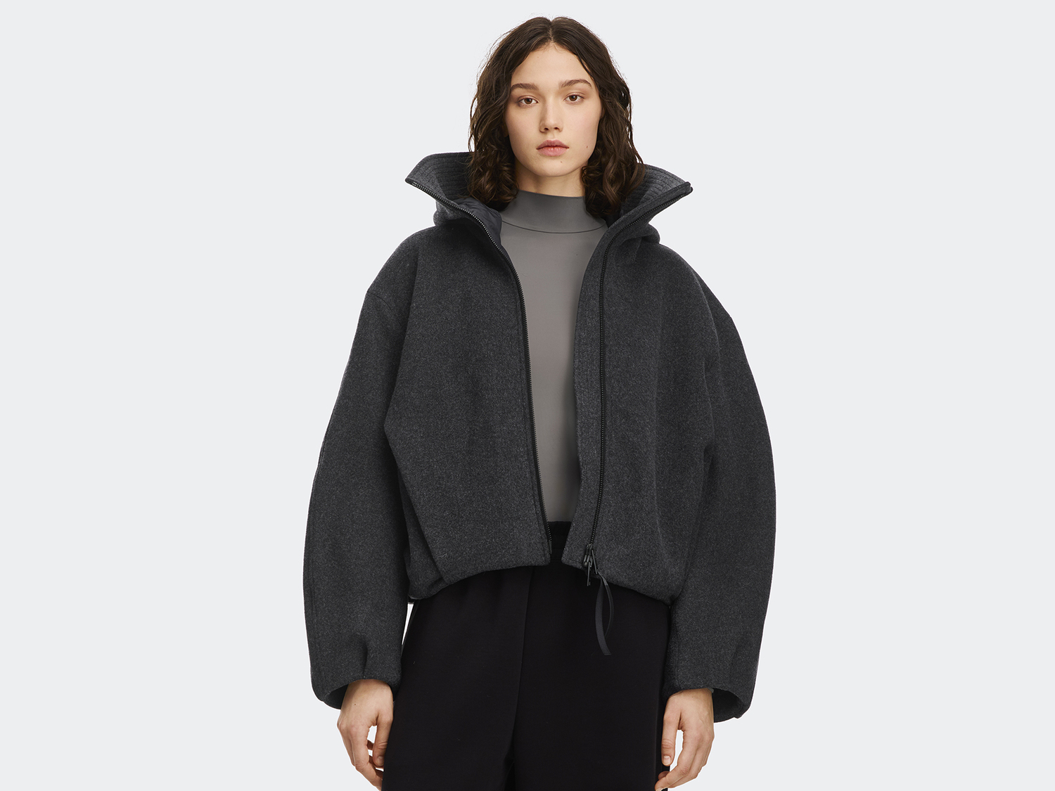 Бомбер Canada Goose Chilliwack Wool, Carbon Heather
Бомбер Canada Goose Chilliwack Wool, Carbon Heather