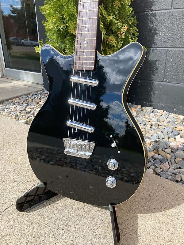 Электрогитара Danelectro ’59 Triple Divine, Black
Электрогитара Danelectro ’59 Triple Divine, Black