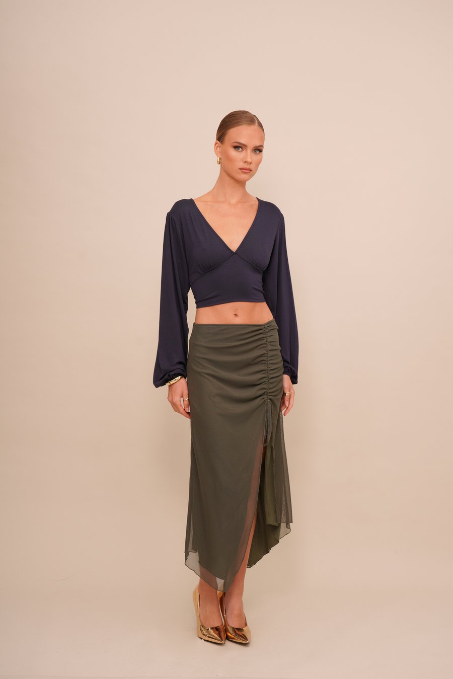 Топ WAL G. CRISSY BACKLESS, Navy Blue/Dark Blue
Топ WAL G. CRISSY BACKLESS, Navy Blue/Dark Blue