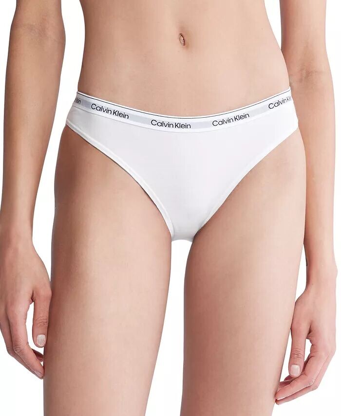 Женское нижнее белье бикини с низкой посадкой и современным логотипом QD5044 Calvin Klein, черный 
Женское нижнее белье бикини с низкой посадкой и современным логотипом QD5044 Calvin Klein, черный