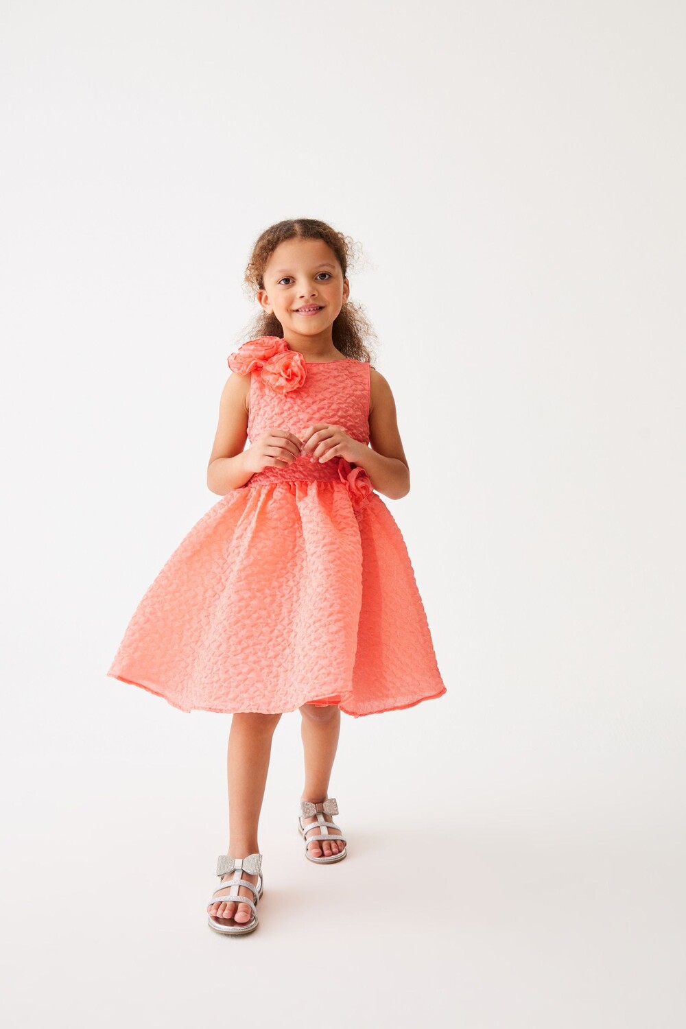 Оранжевое фактурное абрикосовое платье с декоративной аппликацией Baker By Ted Baker, оранжевый
Оранжевое фактурное абрикосовое платье с декоративной аппликацией Baker By Ted Baker, оранжевый