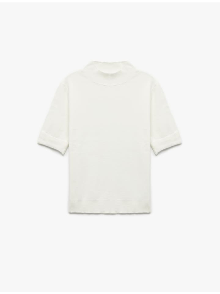 СВИТЕРЫ BSC в цвете Ekru KOTON
СВИТЕРЫ BSC в цвете Ekru KOTON