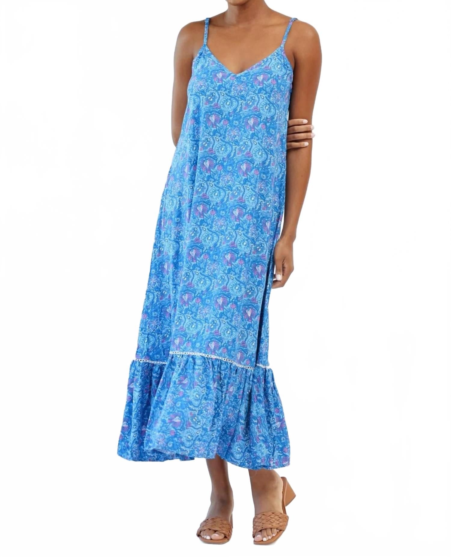 Дневное платье-слинк в цвете Нептун SEALUSTRE, Neptune
Дневное платье-слинк в цвете Нептун SEALUSTRE, Neptune