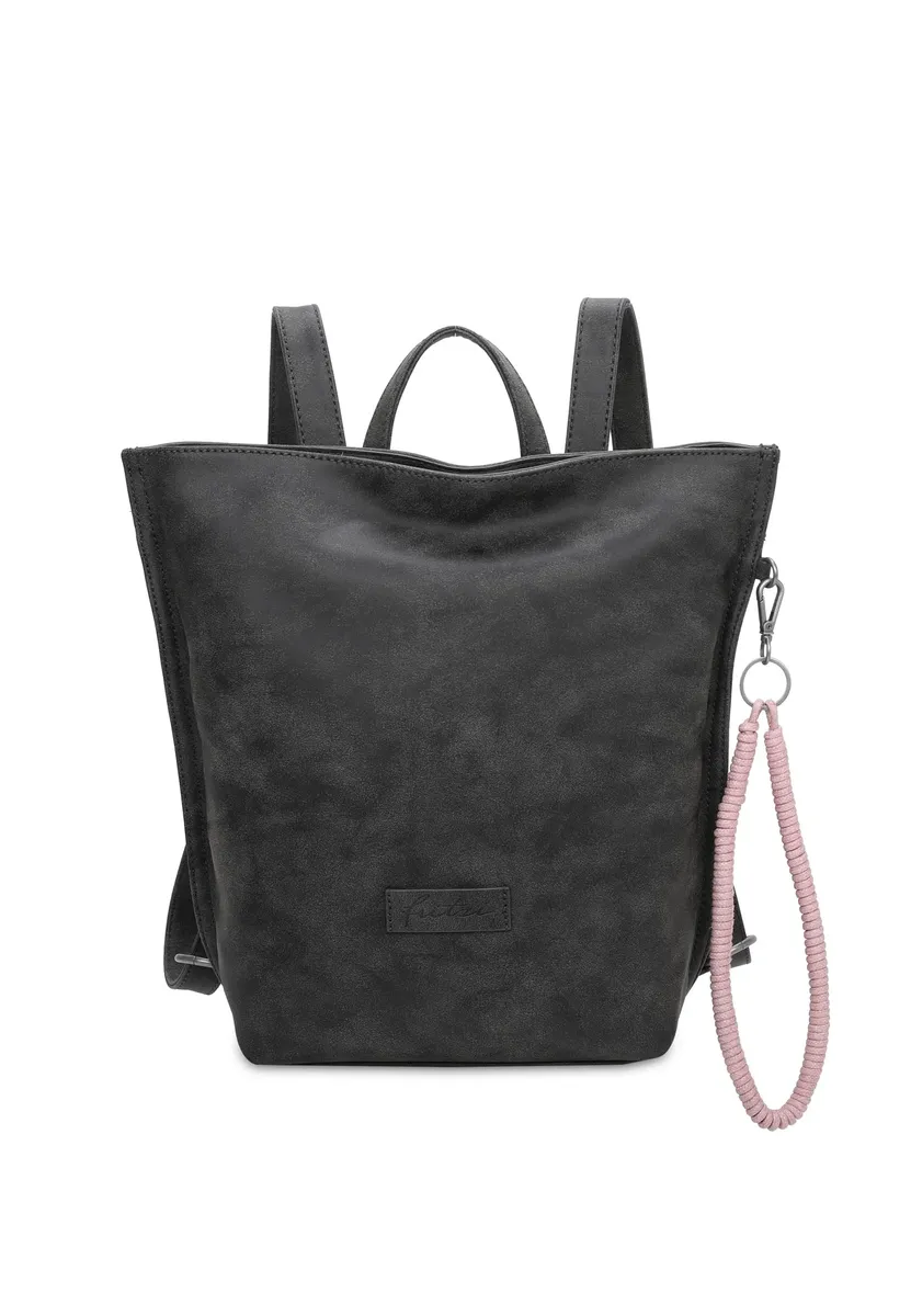 Городской рюкзак Fritzi из Пруссии "Fritzi33N" со съемным ключом-змейкой Fritzi Aus Preußen, черный
Городской рюкзак Fritzi из Пруссии "Fritzi33N" со съемным ключом-змейкой Fritzi Aus Preußen, черный