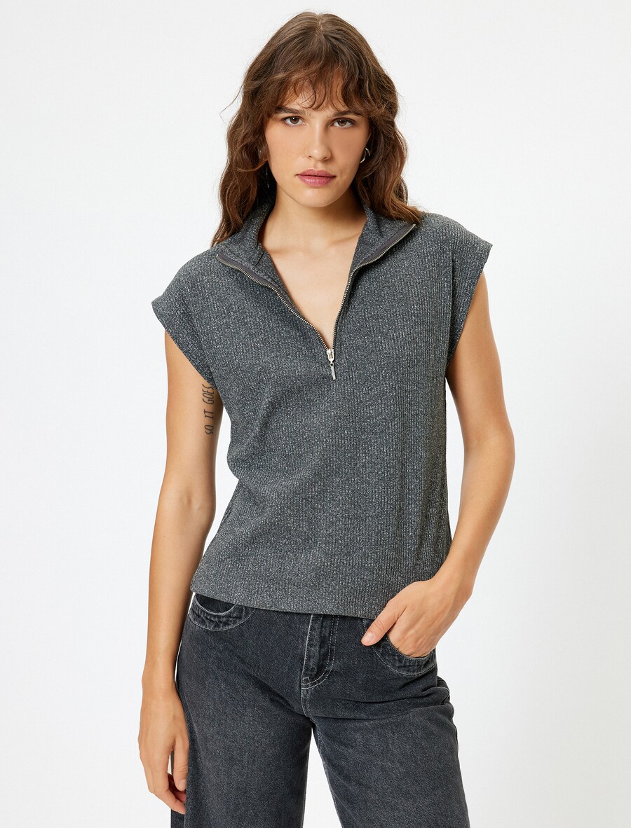 Свитер Koton, темно-серый
Свитер Koton, темно-серый