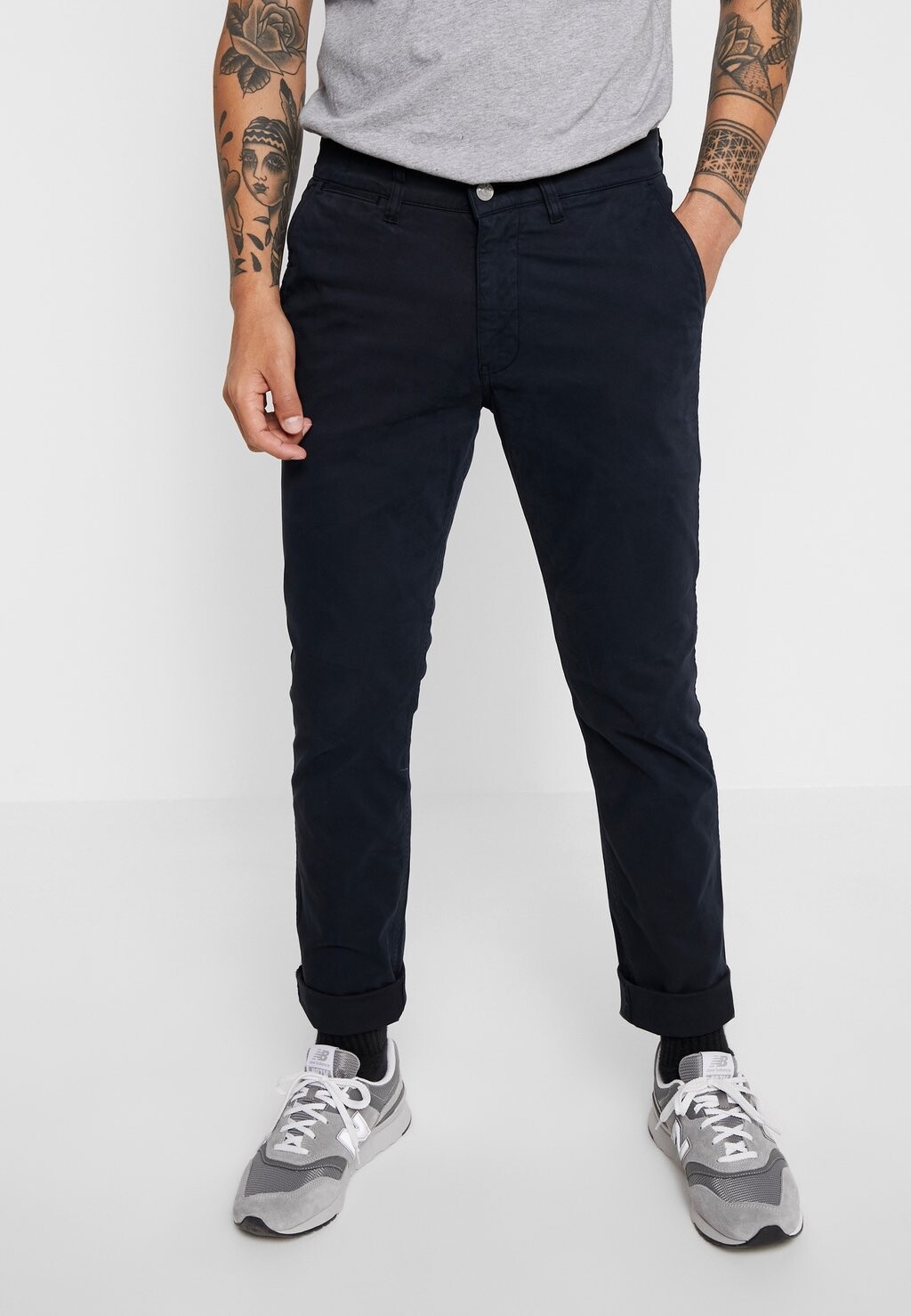 Чиносы MARCO NN.07, цвет navy blue
Чиносы MARCO NN.07, цвет navy blue