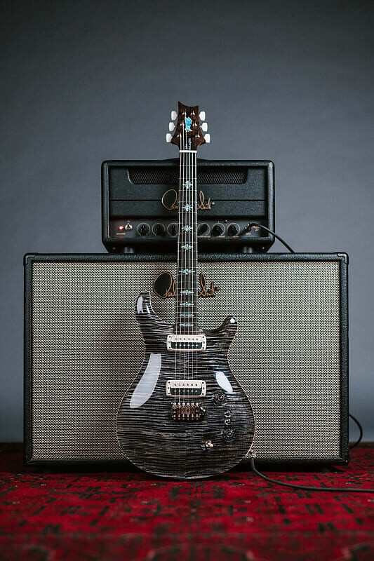 Электрогитара PRS Private Stock John McLaughlin Limited Edition, Signed by John McLaughlin, Flame Maple Top, Mahogany Body, Hormigo Neck, Celtic Knot Inlays, Hardshell Case 
Электрогитара PRS Private Stock John McLaughlin Limited Edition, Signed by John McLaughlin, Flame Maple Top, Mahogany Body, Hormigo Neck, Celtic Knot Inlays, Hardshell Case