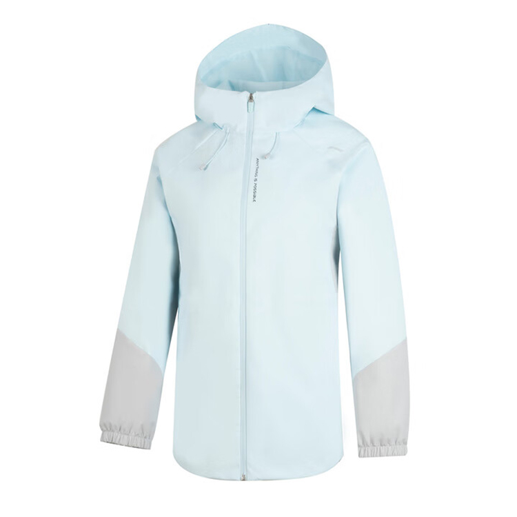 LINING Спортивная куртка унисекс светло-голубого и серого цветов, Light Sky Blue/Calm Gray
LINING Спортивная куртка унисекс светло-голубого и серого цветов, Light Sky Blue/Calm Gray