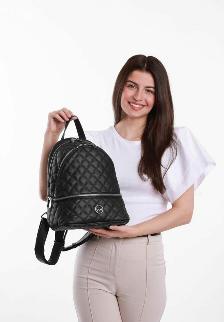 Рюкзак THEO VUCH, черный
Рюкзак THEO VUCH, черный