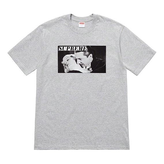Футболка ss19 bela lugosi tee vampire short sleeve gray Supreme, серый
Футболка ss19 bela lugosi tee vampire short sleeve gray Supreme, серый