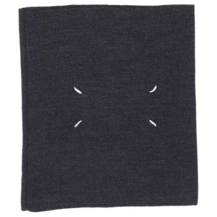 Maison Margiela Шерстяной берет, Gray
Maison Margiela Шерстяной берет, Gray