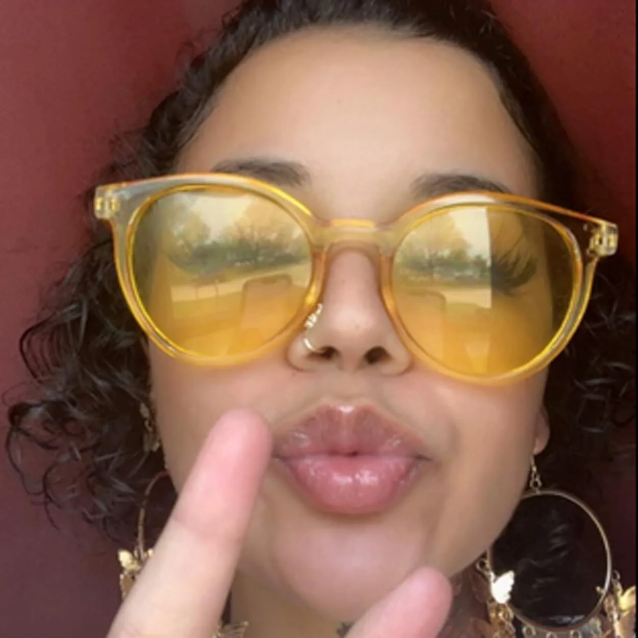 Оправа и оптические очки Fashion Culture, унисекс, с перемычкой над бровями, разноцветные полупрозрачные круглые солнцезащитные очки, желтые Frame & Optic, Yellow
Оправа и оптические очки Fashion Culture, унисекс, с перемычкой над бровями, разноцветные полупрозрачные круглые солнцезащитные очки, желтые Frame & Optic, Yellow