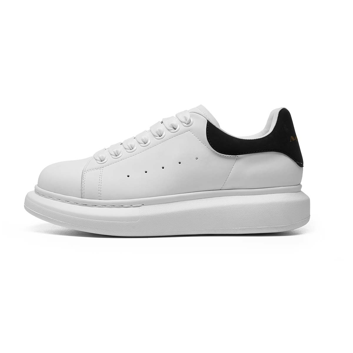 Кроссовки для скейтбординга Cow Split Leather Low top Unisex белые AQUASCUTUM, белый-men's
Кроссовки для скейтбординга Cow Split Leather Low top Unisex белые AQUASCUTUM, белый-men's