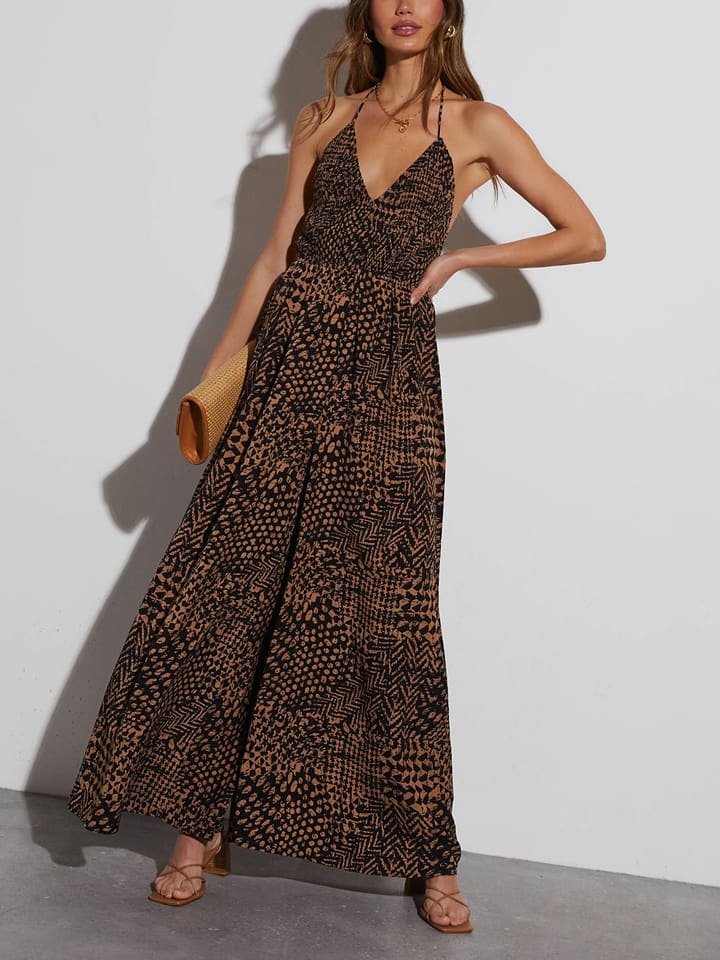 Длинное платье Milan Kiss
Длинное платье Milan Kiss