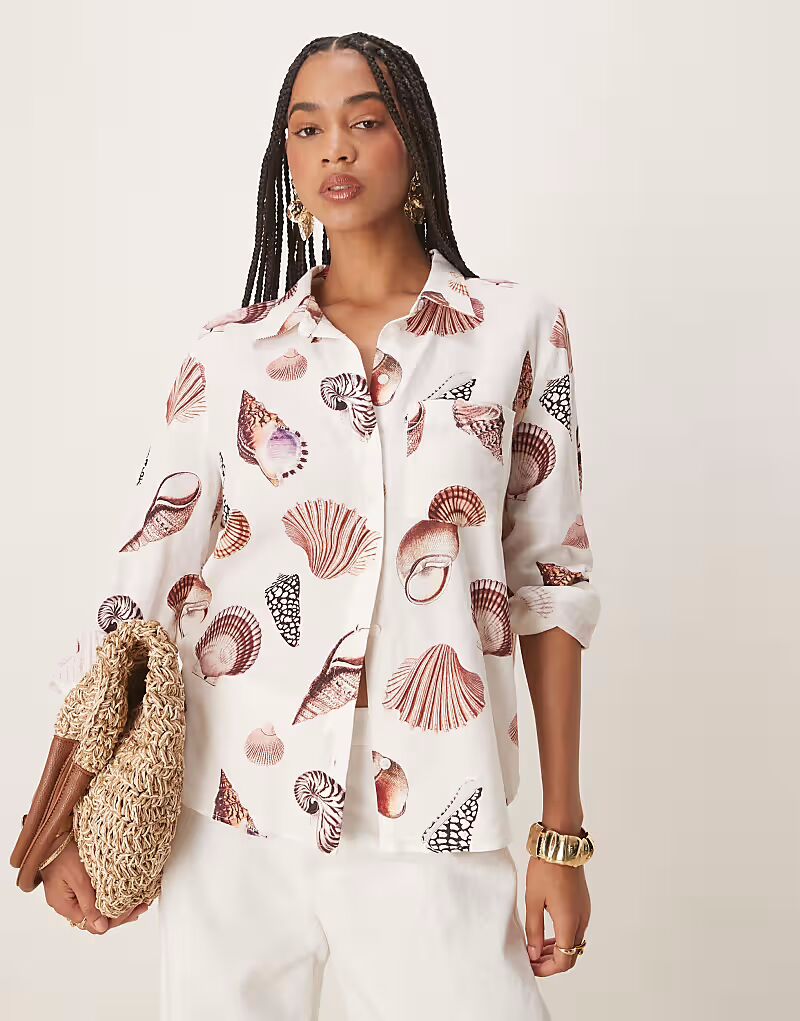 Forever New - Рубашка с принтом ракушек в нейтральных тонах
Forever New - Рубашка с принтом ракушек в нейтральных тонах