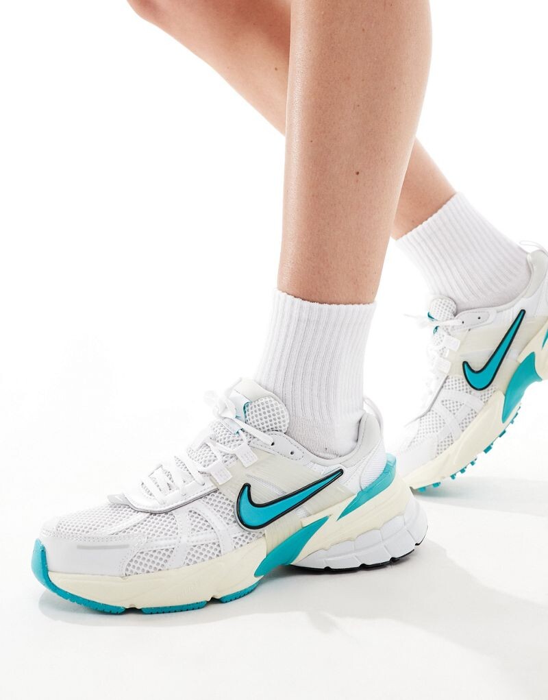 Бело-бирюзовые кроссовки Nike V2K Run, Зеленый, Бело-бирюзовые кроссовки Nike V2K Run
Бело-бирюзовые кроссовки Nike V2K Run, Зеленый, Бело-бирюзовые кроссовки Nike V2K Run