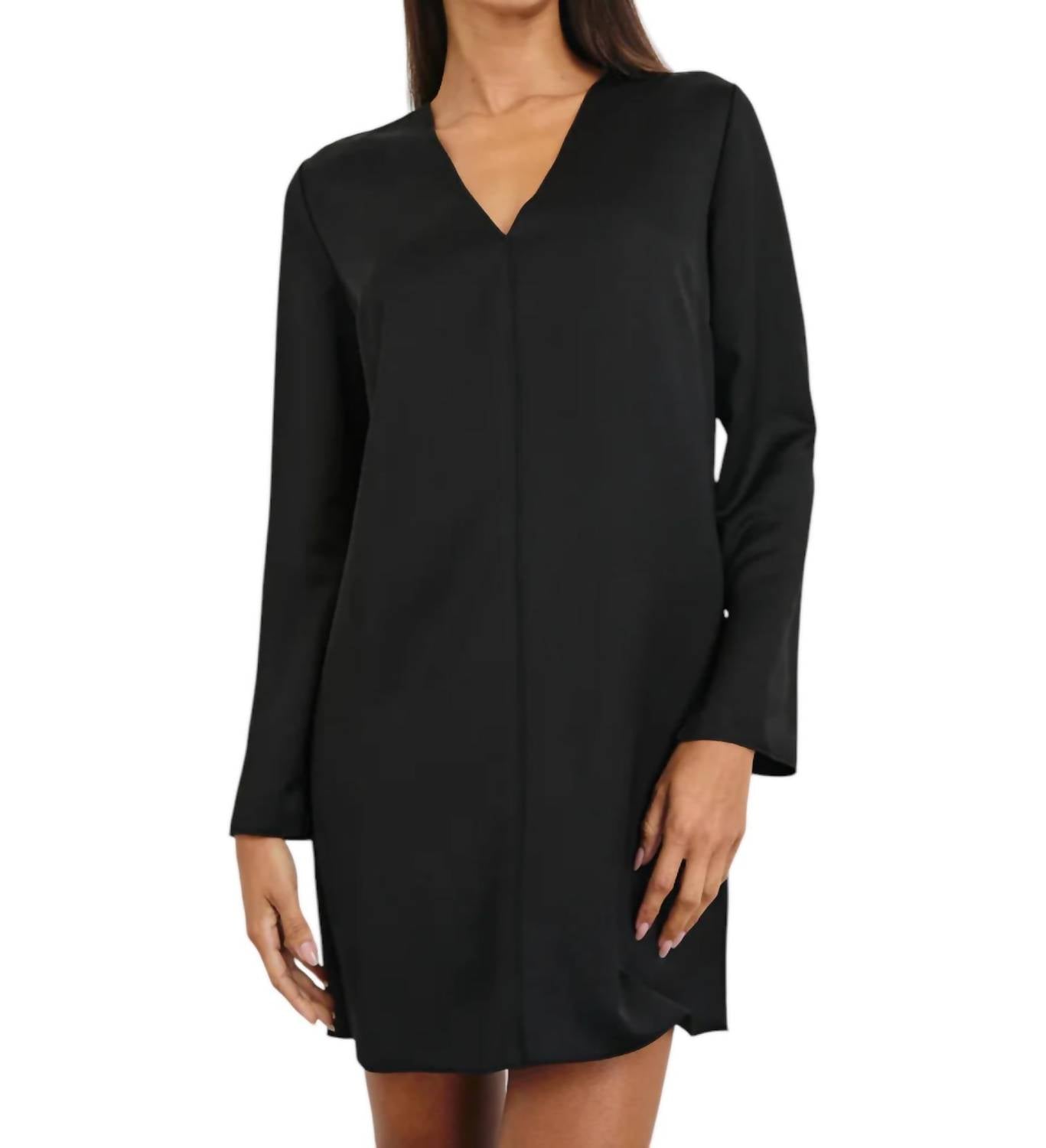 Платье Виктория в черном цвете Rails
Платье Виктория в черном цвете Rails