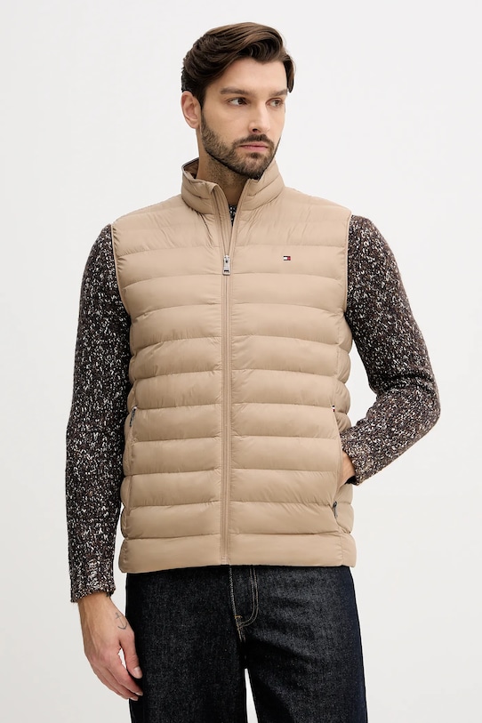 Жилет Tommy Hilfiger, бежевый
Жилет Tommy Hilfiger, бежевый
