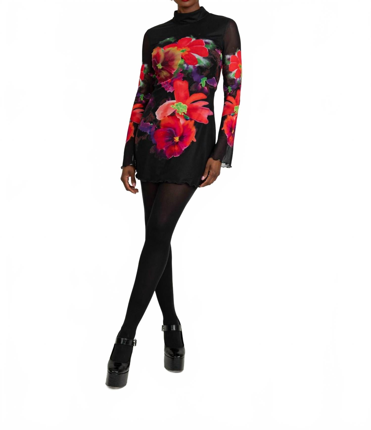 Мини-платье Miranda в черном цвете Ciao by CC
Мини-платье Miranda в черном цвете Ciao by CC