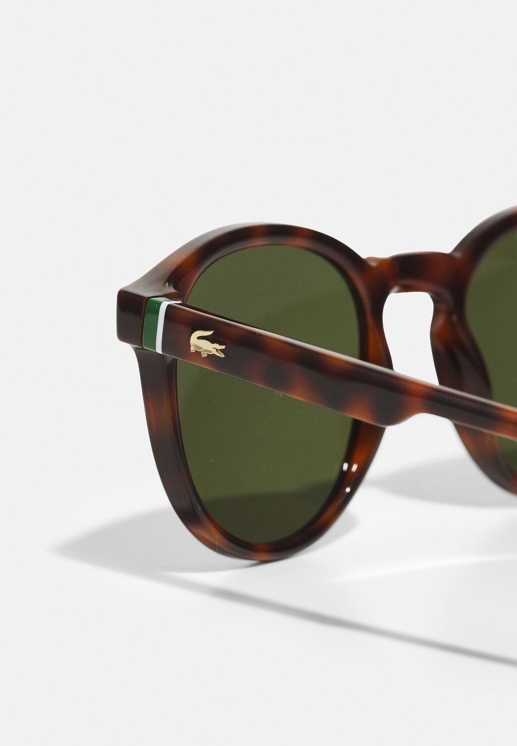 Солнцезащитные очки UNISEX Lacoste, коричневый
Солнцезащитные очки UNISEX Lacoste, коричневый