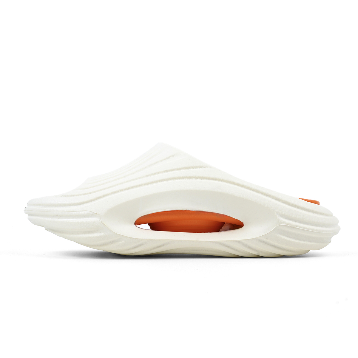ROYAL FAMILY Тапочки-слайды мужские белые оранжевые
ROYAL FAMILY Тапочки-слайды мужские белые оранжевые