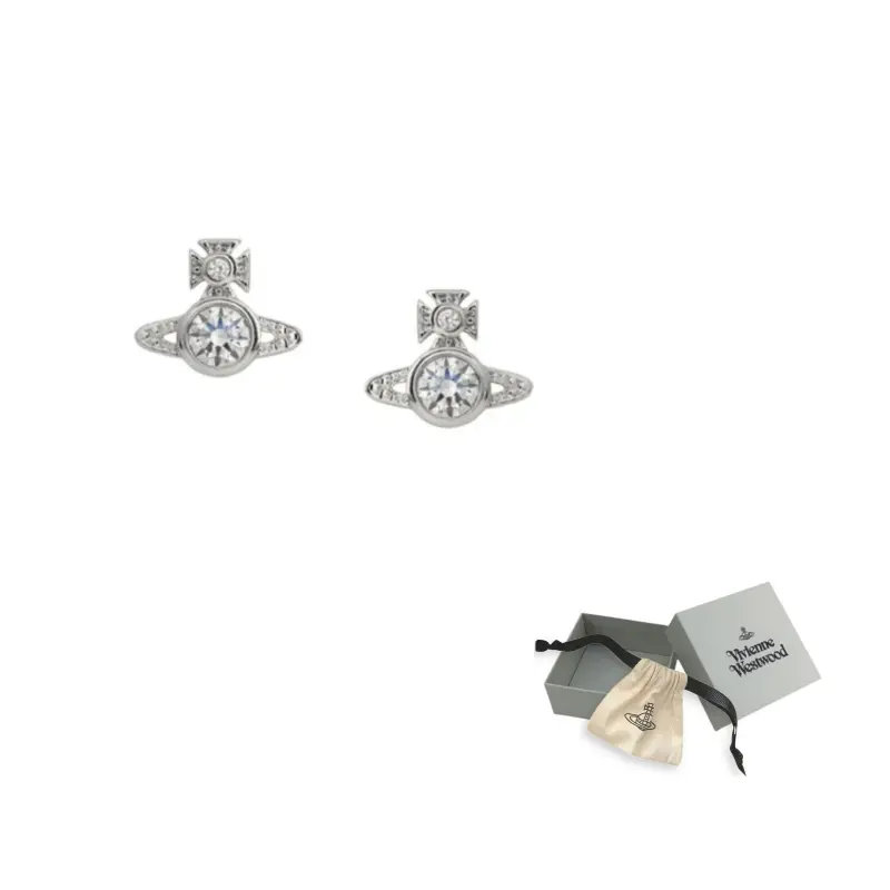 Серьга Orb Single Vivienne Westwood
Серьга Orb Single Vivienne Westwood