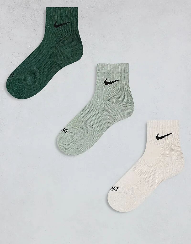 Носки Everyday Cushioned Plus, 3 пары, цвета хаки, бежевый и темно-синий Nike Training
Носки Everyday Cushioned Plus, 3 пары, цвета хаки, бежевый и темно-синий Nike Training
