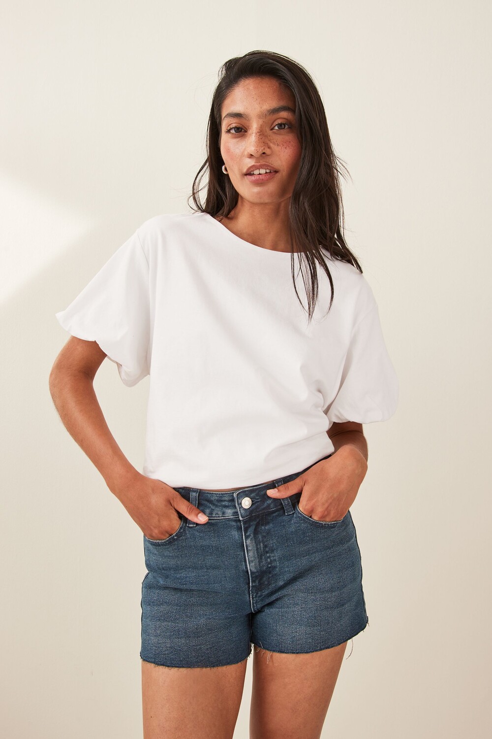 Джинсовые шорты с необработанными краями из очень мягкого денима Next, черный
Джинсовые шорты с необработанными краями из очень мягкого денима Next, черный