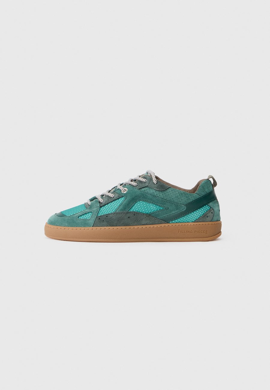 Кроссовки Filling Pieces PRISM PEAK, Green/Dark Green
Кроссовки Filling Pieces PRISM PEAK, Green/Dark Green