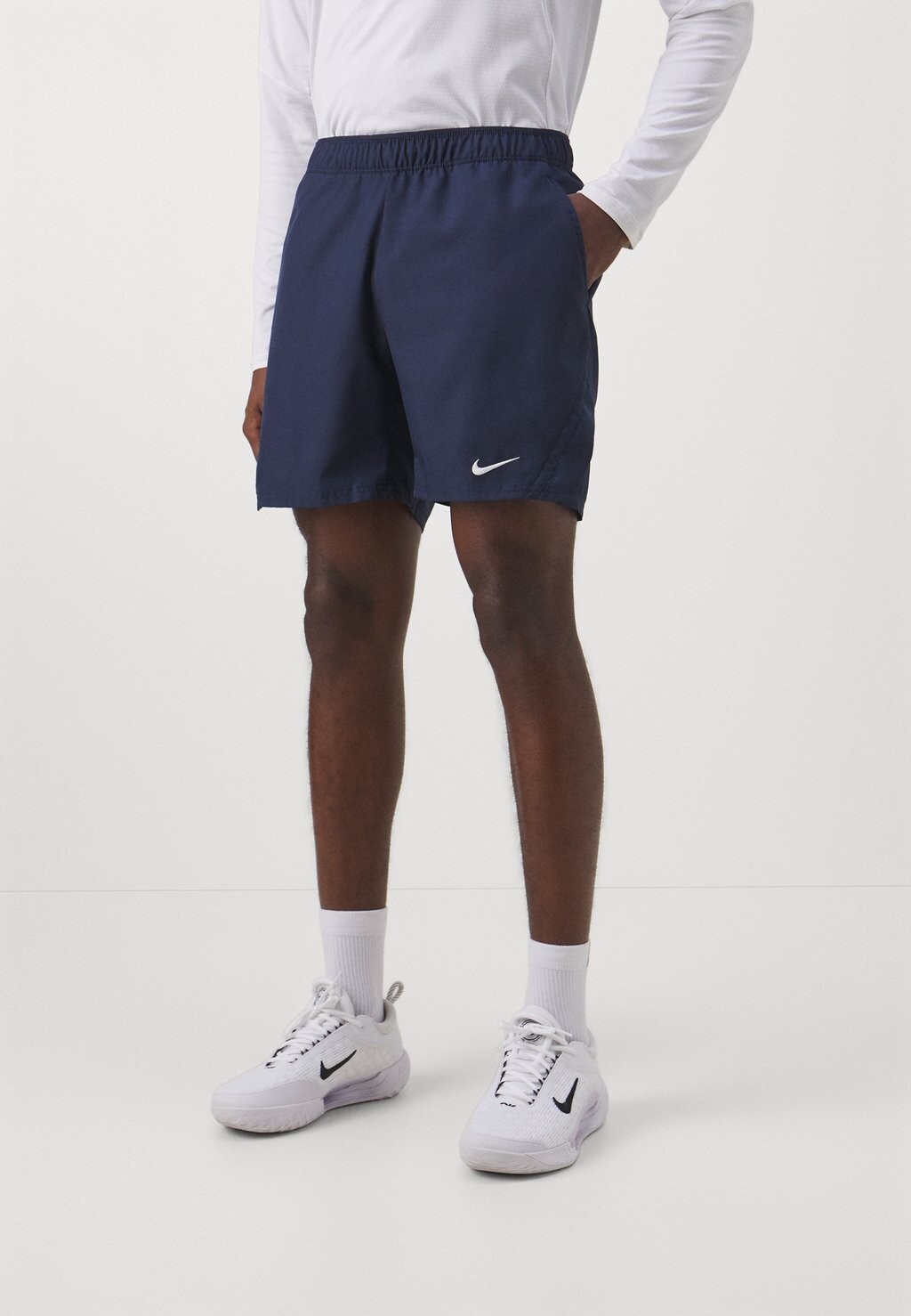 Спортивные шорты Short Nike, цвет obsidian/white
Спортивные шорты Short Nike, цвет obsidian/white