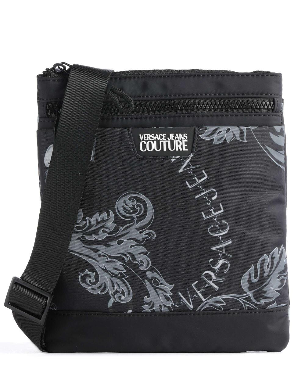 Сумка через плечо Iconic с принтом логотипа из полиэстера Versace Jeans Couture, черный
Сумка через плечо Iconic с принтом логотипа из полиэстера Versace Jeans Couture, черный