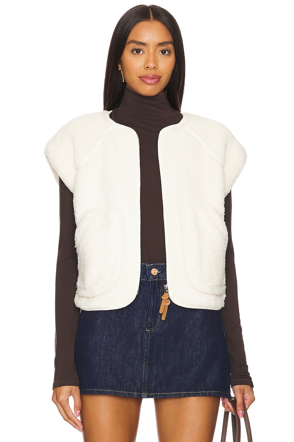 Жилет torin sherpa Central Park West, белый
Жилет torin sherpa Central Park West, белый