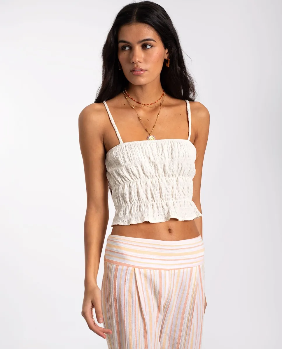 Женская блузка с приталенным корпусом The-Are, бежевый
Женская блузка с приталенным корпусом The-Are, бежевый