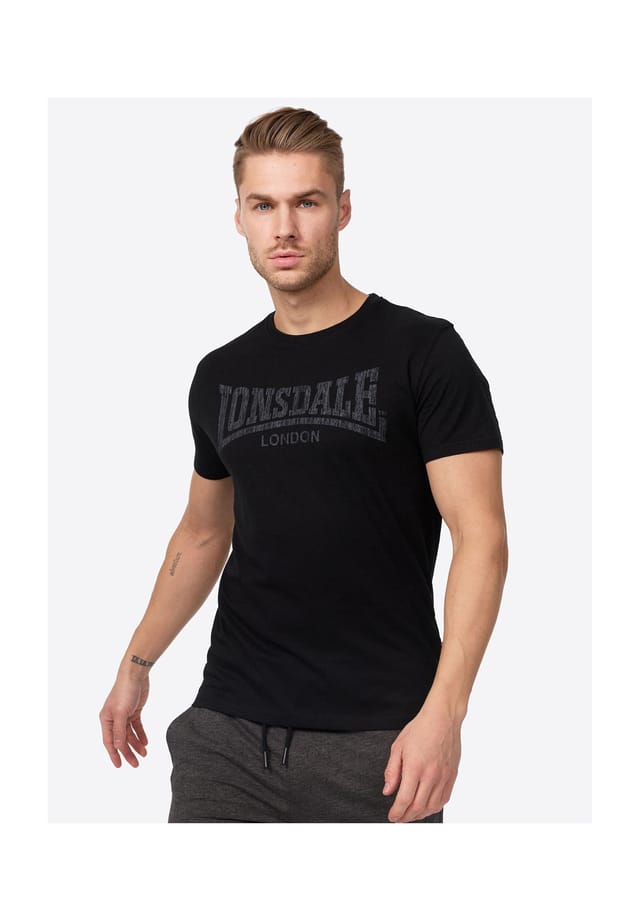 Футболка обычного кроя с логотипом kai Lonsdale, черный
Футболка обычного кроя с логотипом kai Lonsdale, черный