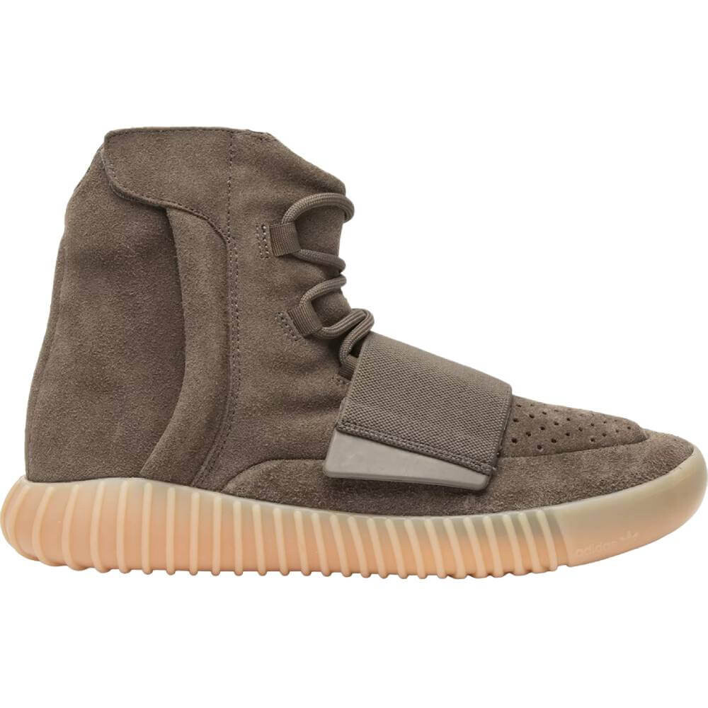 Кроссовки Yeezy Boost 750 Chocolate, коричневый
Кроссовки Yeezy Boost 750 Chocolate, коричневый