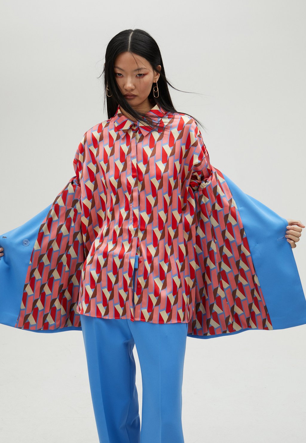 Блузка на пуговицах LOLA CASADEMUNT, красный
Блузка на пуговицах LOLA CASADEMUNT, красный