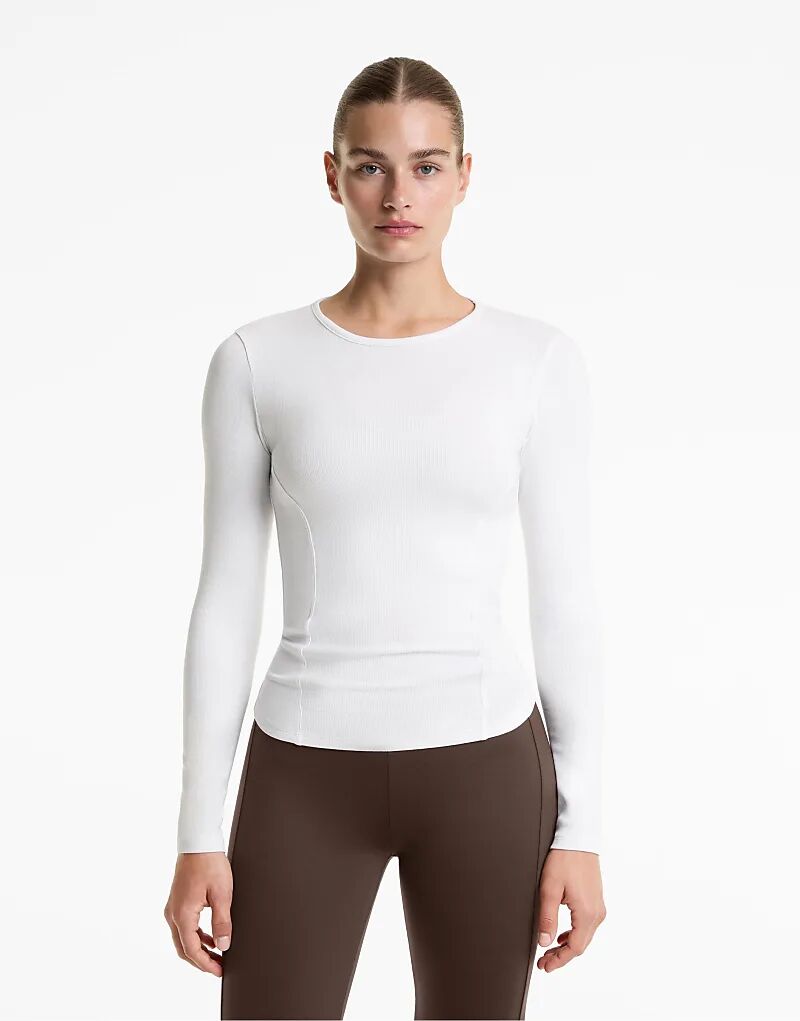 Лонгслив OYSHO с длинными рукавами и рубчиком из хлопка и модала в кремово-белом цвете
Лонгслив OYSHO с длинными рукавами и рубчиком из хлопка и модала в кремово-белом цвете